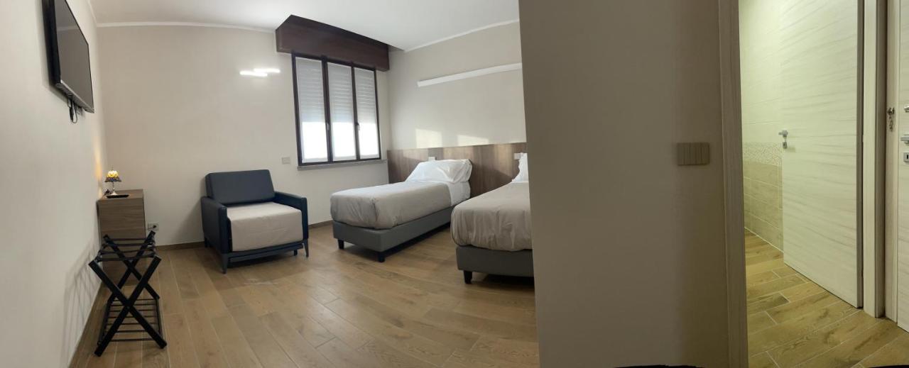 Villoresi Rooms Castano Primo Exterior photo