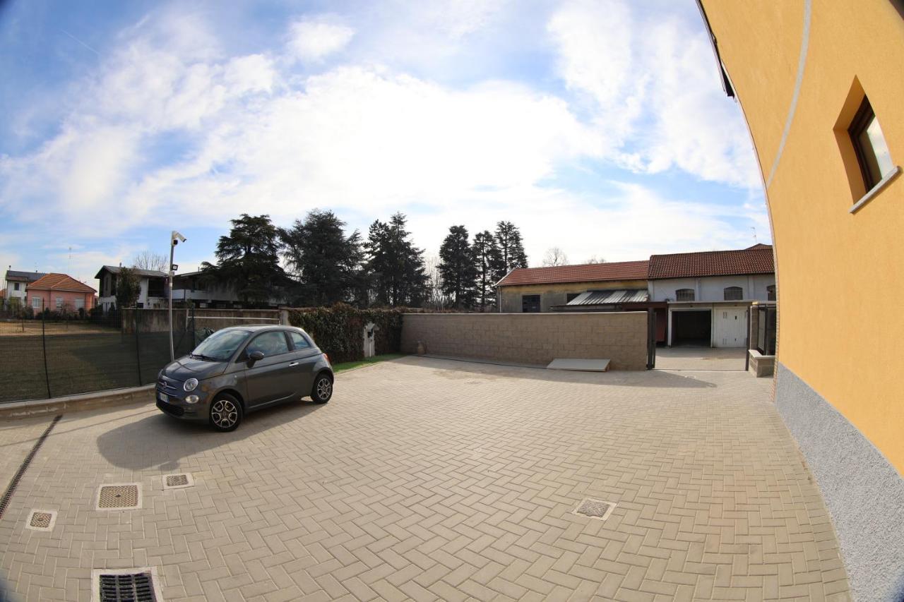 Villoresi Rooms Castano Primo Exterior photo