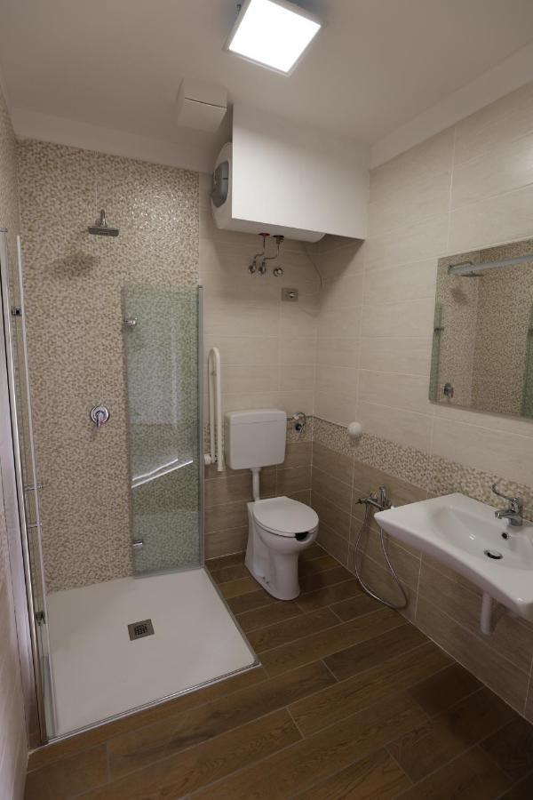 Villoresi Rooms Castano Primo Exterior photo