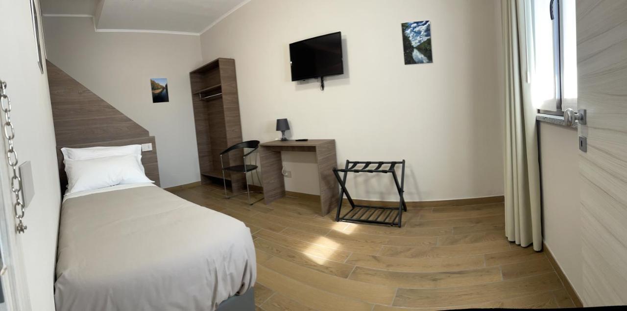 Villoresi Rooms Castano Primo Exterior photo